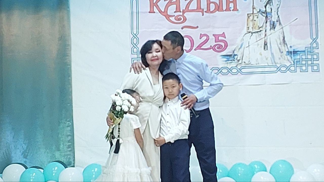 В Тээли прошел конкурс «Кадын-2025»: лучшие матери Бай-Тайгинского района В Тээли прошел конкурс «Кадын-2025»: лучшие матери Бай-Тайгинского района