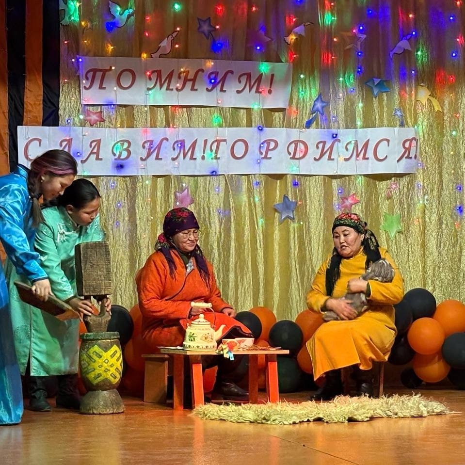 Кым-даа, ч-даа уттундурбаан: Маадырларга мгейиг Кым-даа, ч-даа уттундурбаан: Маадырларга мгейиг