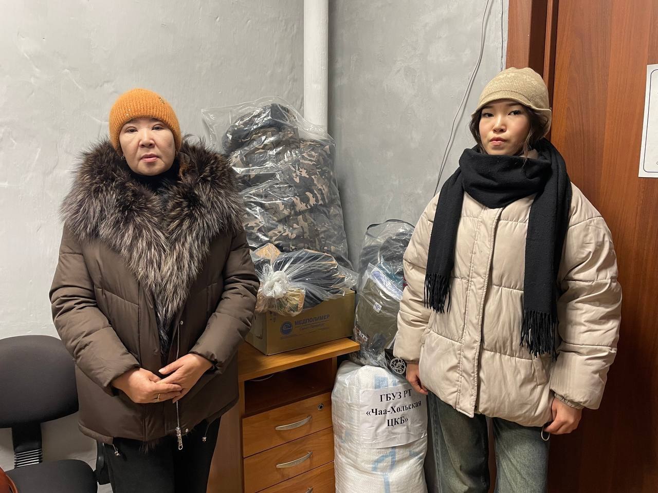 В Чаа-Хольском районе продолжается акция по сбору гуманитарной помощи для жителей новых регионов