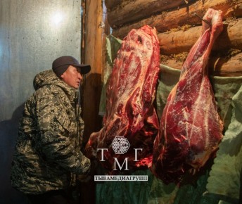 Тува собирает зимний груз бойцам: свежее мясо и новогодние подарки в зону СВО