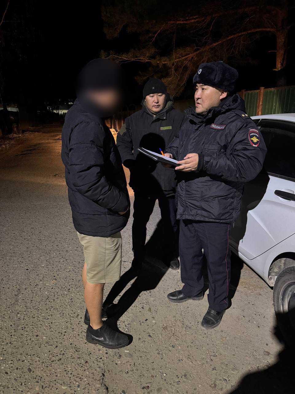 На территории республики проведены рейдовые мероприятия по проверке лиц, состоящих на административном надзоре На территории республики проведены рейдовые мероприятия по проверке лиц, состоящих на административном надзоре