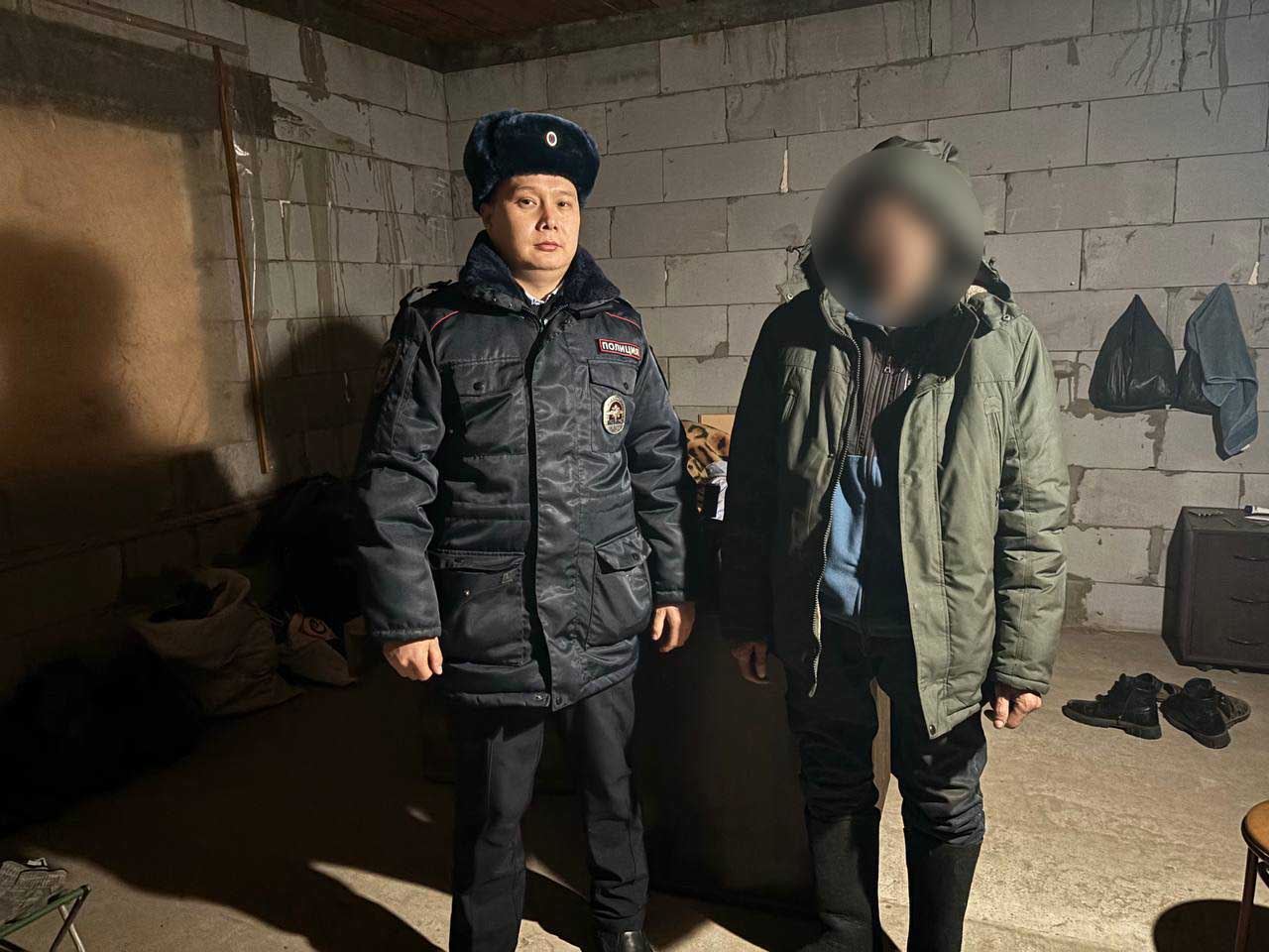 На территории республики проведены рейдовые мероприятия по проверке лиц, состоящих на административном надзоре На территории республики проведены рейдовые мероприятия по проверке лиц, состоящих на административном надзоре