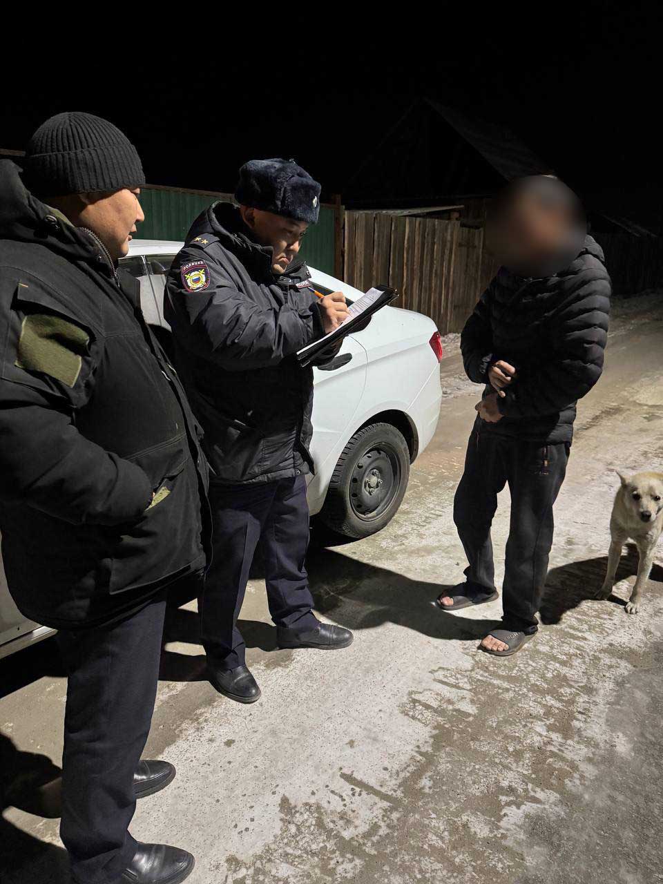 На территории республики проведены рейдовые мероприятия по проверке лиц, состоящих на административном надзоре На территории республики проведены рейдовые мероприятия по проверке лиц, состоящих на административном надзоре