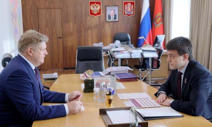 Анатолий Серышев совершает рабочую поездку в Красноярский край Анатолий Серышев совершает рабочую поездку в Красноярский край