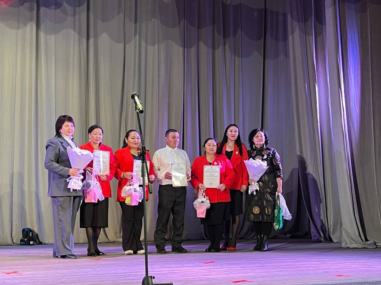 Детский сад «Малышок» г. Чадана отметил 80-летний юбилей Детский сад «Малышок» г. Чадана отметил 80-летний юбилей