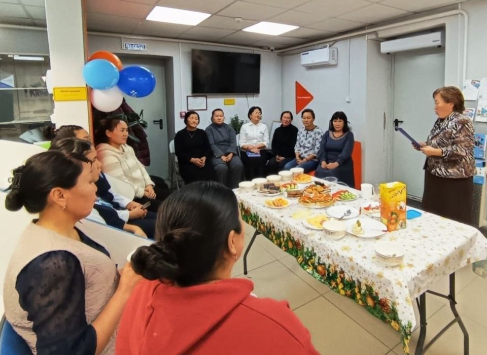 Ст-Хлд Чонну ажылга хаара тудар тв биле кожуунну Черлиг-оол Куулар аттыг тп ном саы демнежип, Иелер хнн уткуштур тускай шериг операциязыны киржикчилерини авалары-биле ужуражылганы эрттиргенин ном саы дынаткан