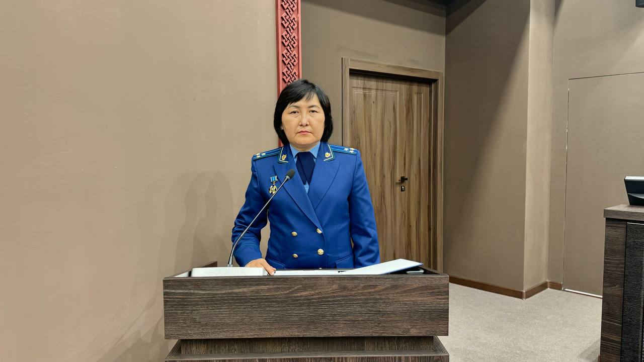 Под председательством и.о. прокурора республики Владимира Большунова состоялось заседание коллегии, на котором обсуждены результаты исковой работы органов прокуратуры республики, а также меры по повышению ее эффективности Под председательством и.о. прокурора республики Владимира Большунова состоялось заседание коллегии, на котором обсуждены результаты исковой работы органов прокуратуры республики, а также меры по повышению ее эффективности