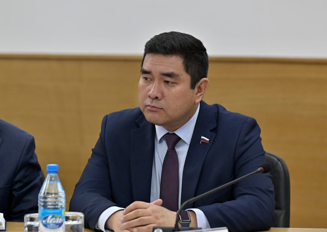 В Туве началась зимовка скота – на зимние пастбища выведено более 960 тысяч голов В Туве началась зимовка скота – на зимние пастбища выведено более 960 тысяч голов