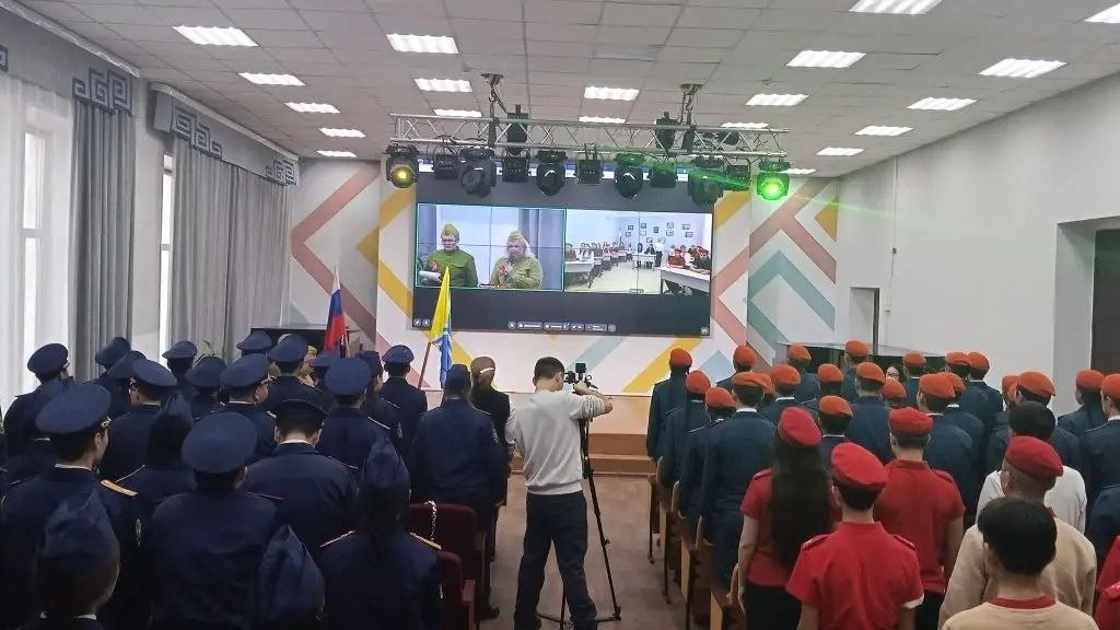 В честь 100-летия Героя СССР Михаила Бухтуева между Тувой и Нижегородской областью состоялся телемост В честь 100-летия Героя СССР Михаила Бухтуева между Тувой и Нижегородской областью состоялся телемост