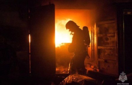 Курение в доме едва не стоило женщине жизни в Туве