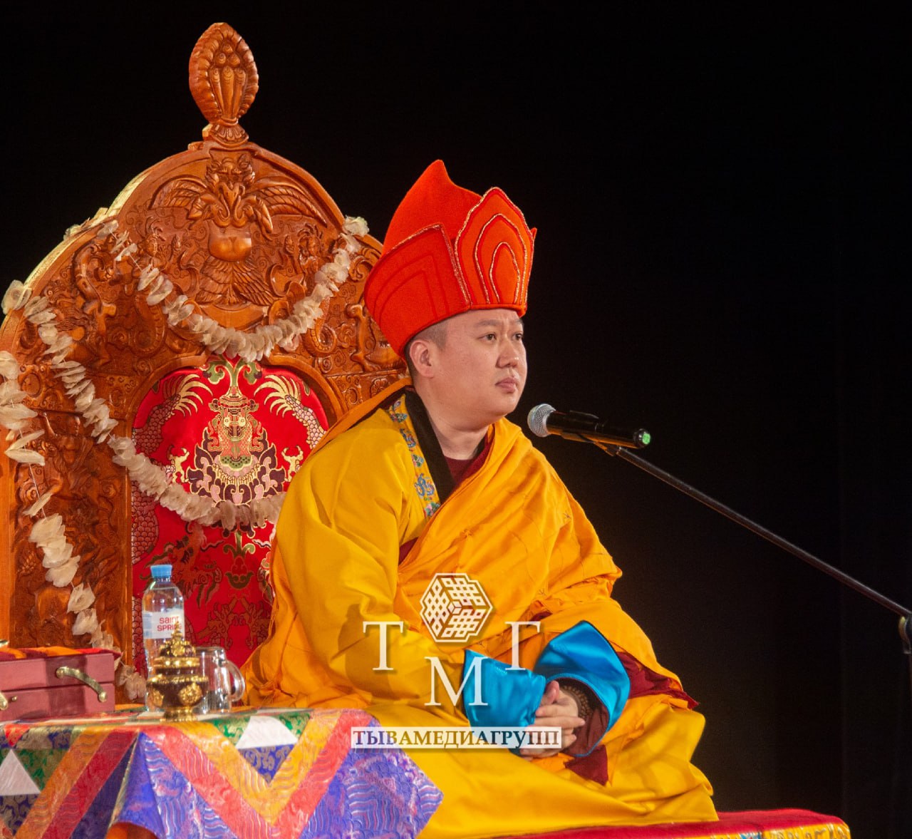 В Кызыле состоялась интронизация X Камбы-ламы