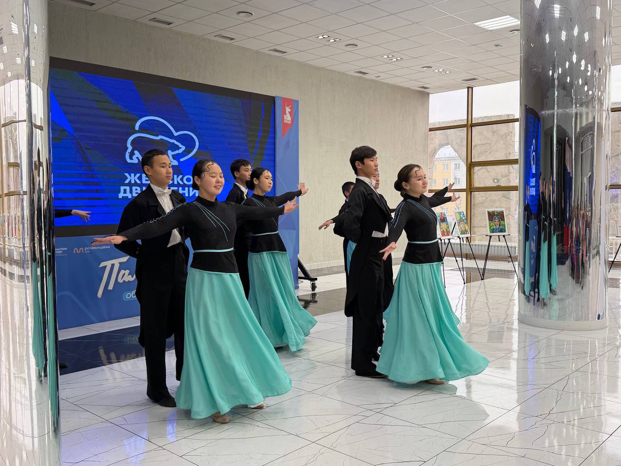 Сквозь боль и гордость: памятные медали для матерей героев Сквозь боль и гордость: памятные медали для матерей героев