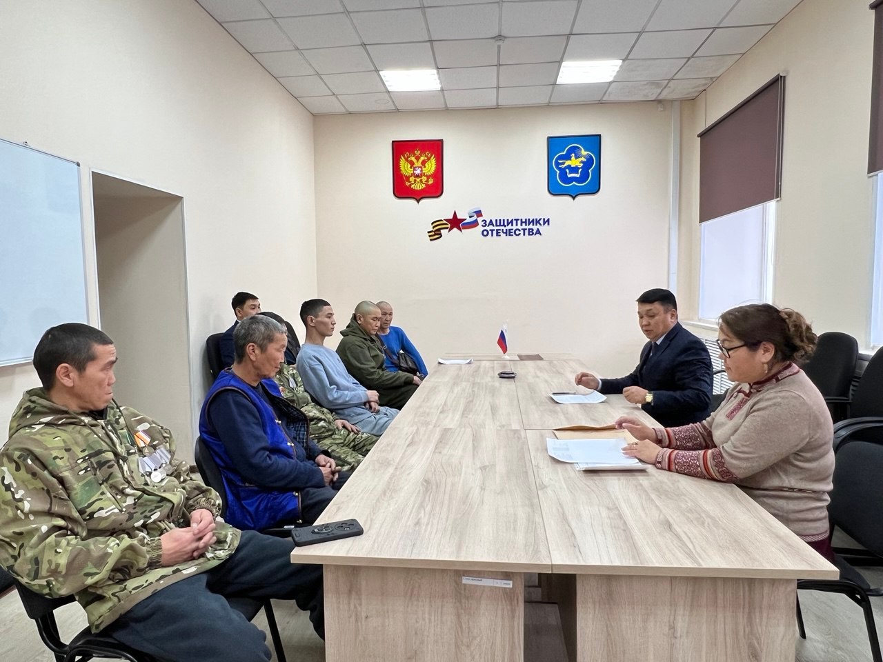 В Туве бойцы ЧВК «Вагнер» получили удостоверения ветеранов боевых действий