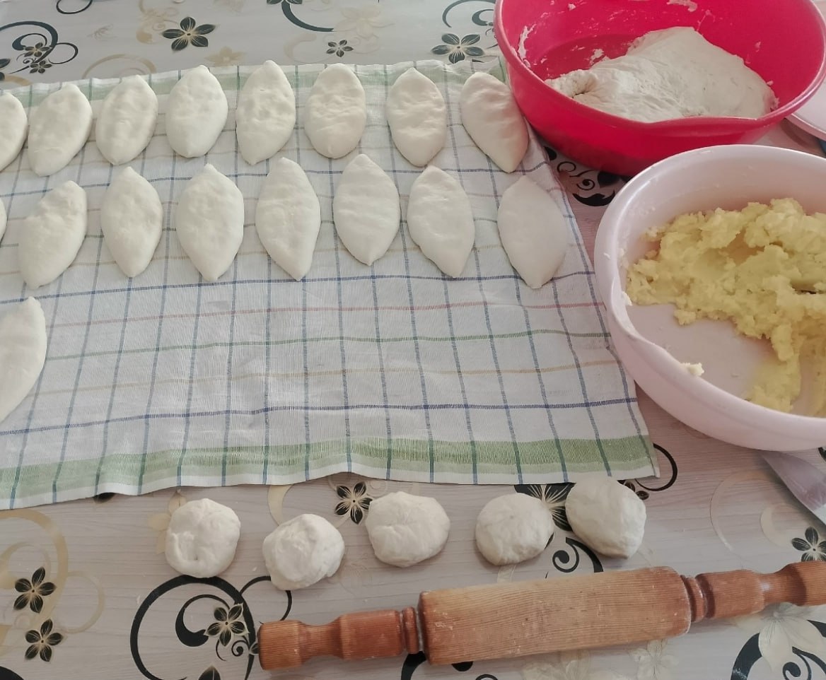 Дерзиг-Аксыны культура бажыында бактаап турар Ада-чурт камгалакчыларыны аваларыны болгаш н иштилерини «Идегел» клувуну идепкейжилери «Сагыш салыышкынны амданы» деп акцияга каттышканын кожуунну культура эргелели дынаткан Дерзиг-Аксыны культура бажыында бактаап турар Ада-чурт камгалакчыларыны аваларыны болгаш н иштилерини «Идегел» клувуну идепкейжилери «Сагыш салыышкынны амданы» деп акцияга каттышканын кожуунну культура эргелели дынаткан