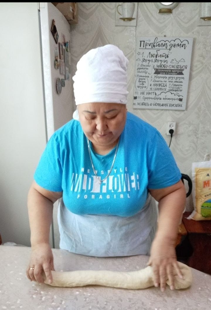 Дерзиг-Аксыны культура бажыында бактаап турар Ада-чурт камгалакчыларыны аваларыны болгаш н иштилерини «Идегел» клувуну идепкейжилери «Сагыш салыышкынны амданы» деп акцияга каттышканын кожуунну культура эргелели дынаткан Дерзиг-Аксыны культура бажыында бактаап турар Ада-чурт камгалакчыларыны аваларыны болгаш н иштилерини «Идегел» клувуну идепкейжилери «Сагыш салыышкынны амданы» деп акцияга каттышканын кожуунну культура эргелели дынаткан