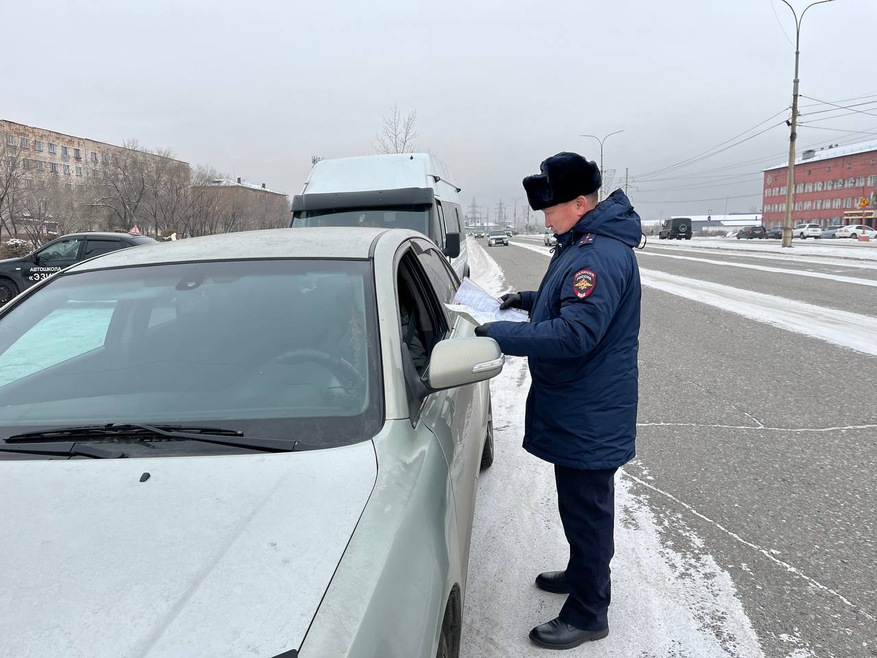 Госавтоинспекторами Кызыла проведено оперативно-профилактическое мероприятие «Внимание, пешеход!» Госавтоинспекторами Кызыла проведено оперативно-профилактическое мероприятие «Внимание, пешеход!»