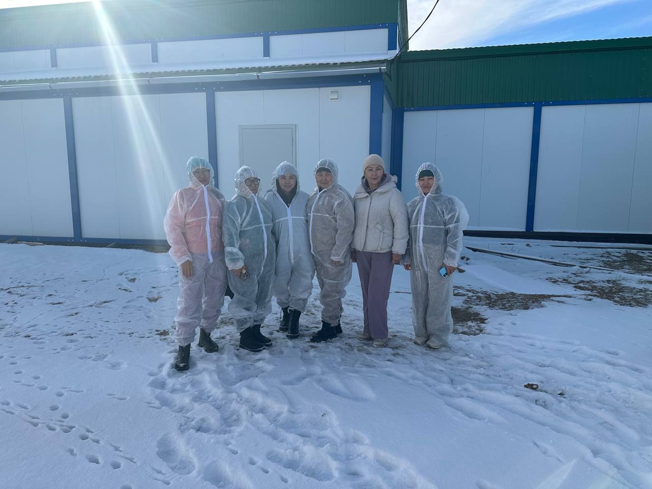 В Туве студенты аграрных специальностей посетили современный перерабатывающий комплекс В Туве студенты аграрных специальностей посетили современный перерабатывающий комплекс