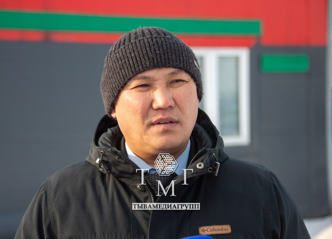 Жители Тувы собрали более 1,5 тонны свежего мяса для отправки бойцам в зону СВО Жители Тувы собрали более 1,5 тонны свежего мяса для отправки бойцам в зону СВО