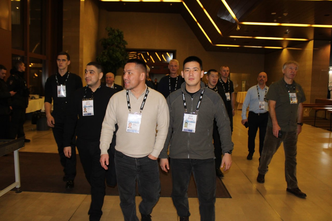 Первый день форума ветеранов СВО «Вместе победим» завершился встречей с актером Владимиром Машковым Первый день форума ветеранов СВО «Вместе победим» завершился встречей с актером Владимиром Машковым