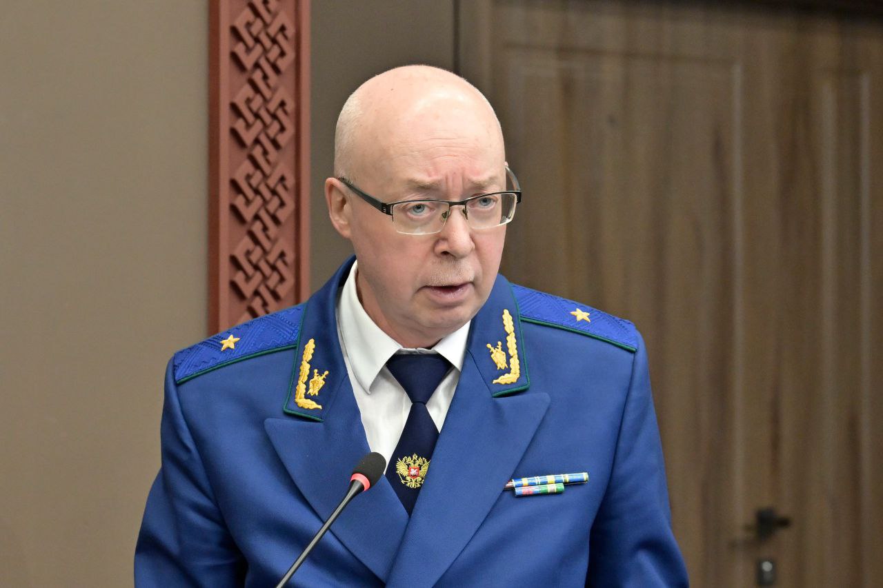 Прокуратуру Республики Тыва возглавил государственный советник юстиции 3 класса Евгений Борисович Ботвинкин Прокуратуру Республики Тыва возглавил государственный советник юстиции 3 класса Евгений Борисович Ботвинкин