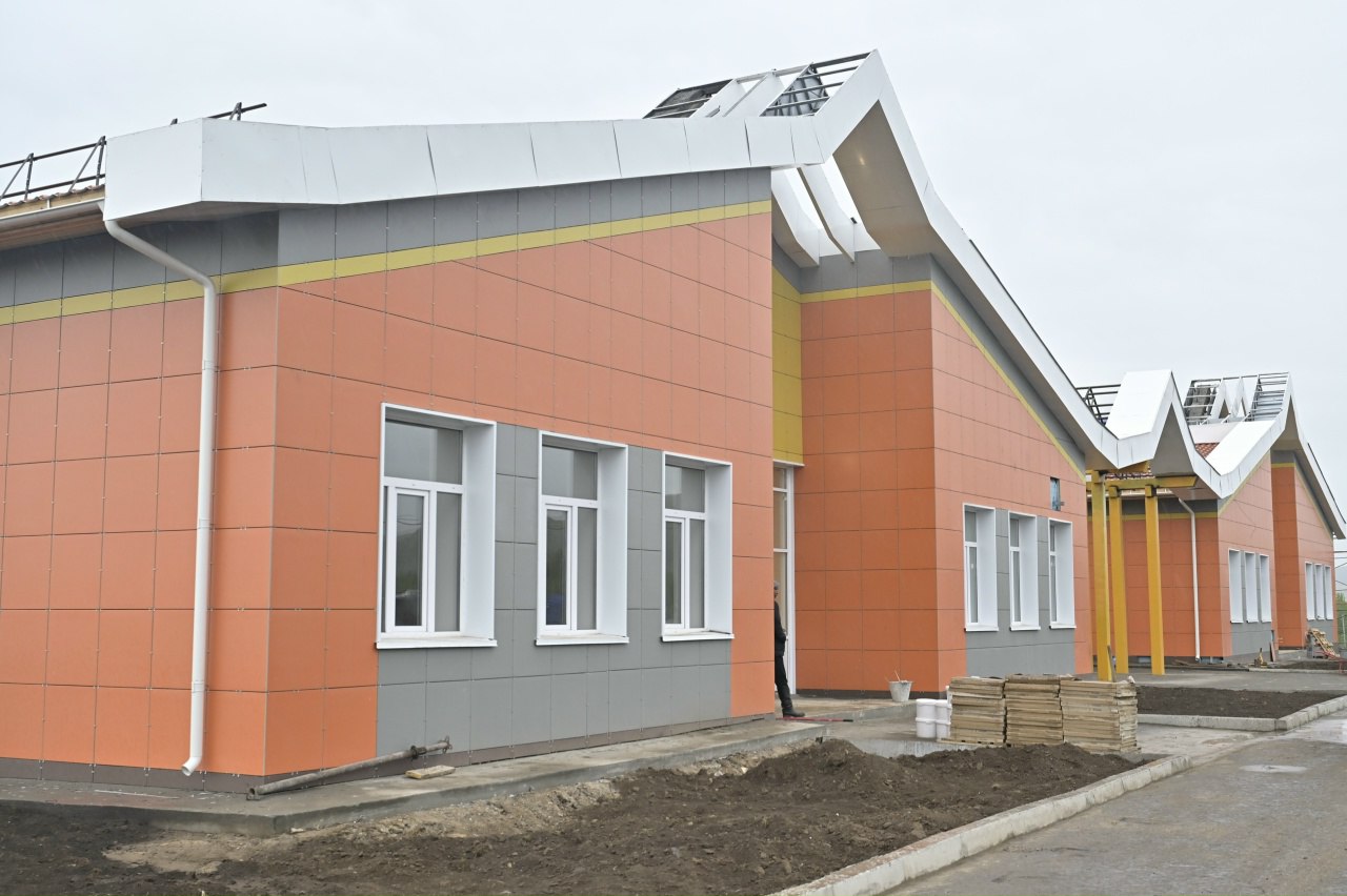 В ходе прямого эфира Владислав Ховалыг рассказал о реализации в Туве федеральной программы ««Комплексное развитие сельских территорий» В ходе прямого эфира Владислав Ховалыг рассказал о реализации в Туве федеральной программы ««Комплексное развитие сельских территорий»