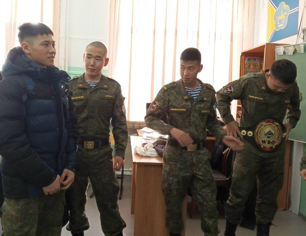 Езулуг эр кижи – кымыл ол? Езулуг эр кижи – кымыл ол?