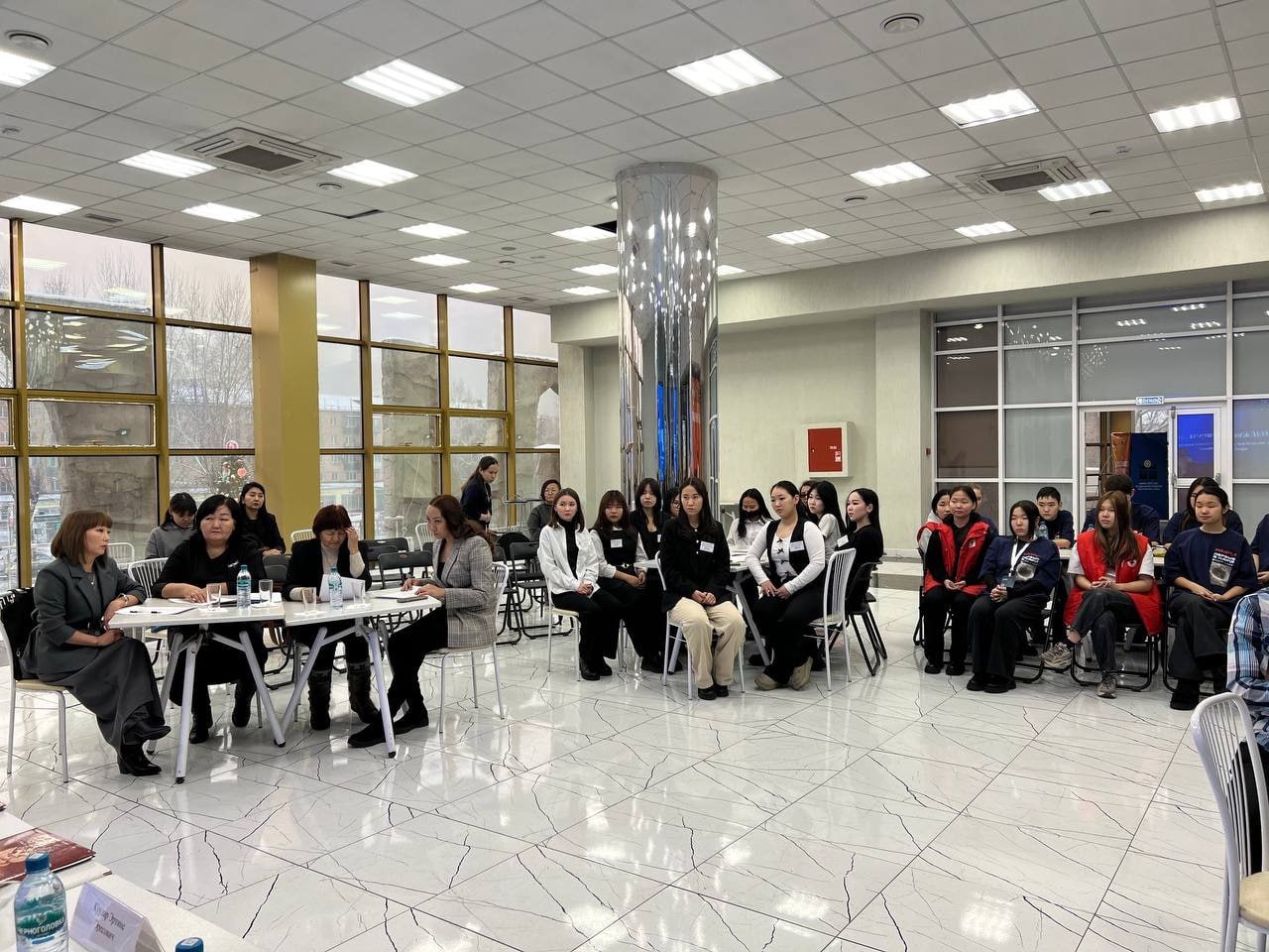 В Туве прошел форум «Роль молодёжи в решении экологических проблем региона»