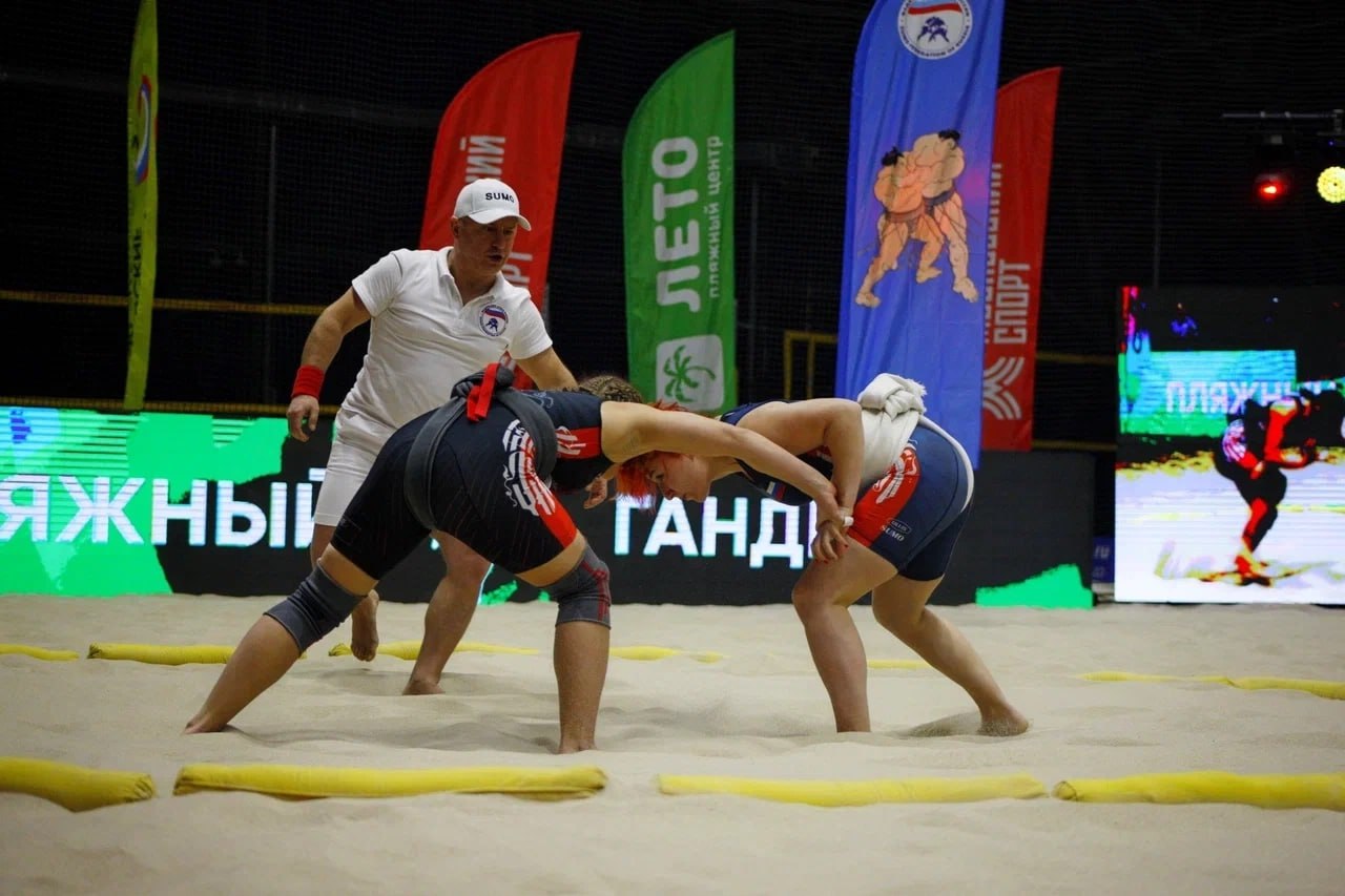 Тувинские сумотори успешно выступили на международных соревнованиях «Кубок Содружества» Тувинские сумотори успешно выступили на международных соревнованиях «Кубок Содружества»