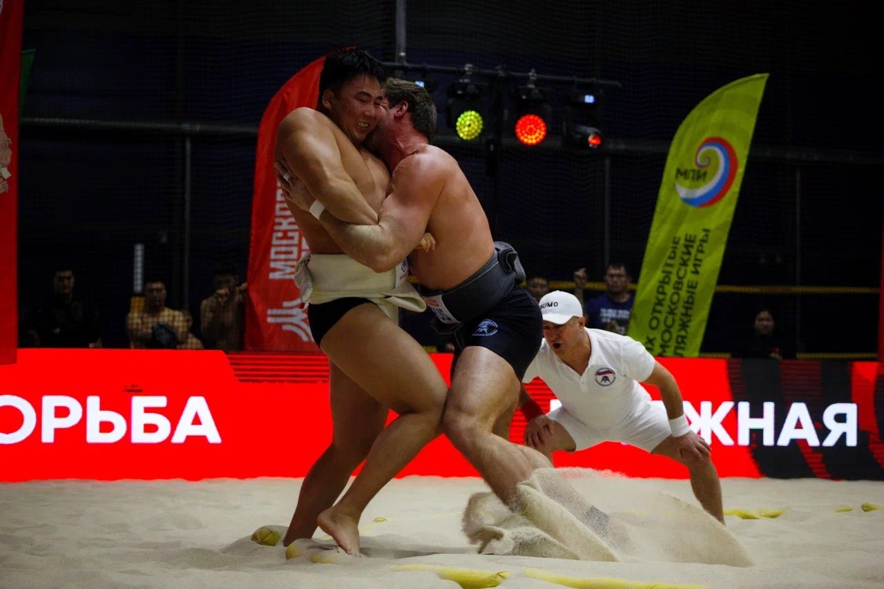 Тувинские сумотори успешно выступили на международных соревнованиях «Кубок Содружества» Тувинские сумотори успешно выступили на международных соревнованиях «Кубок Содружества»