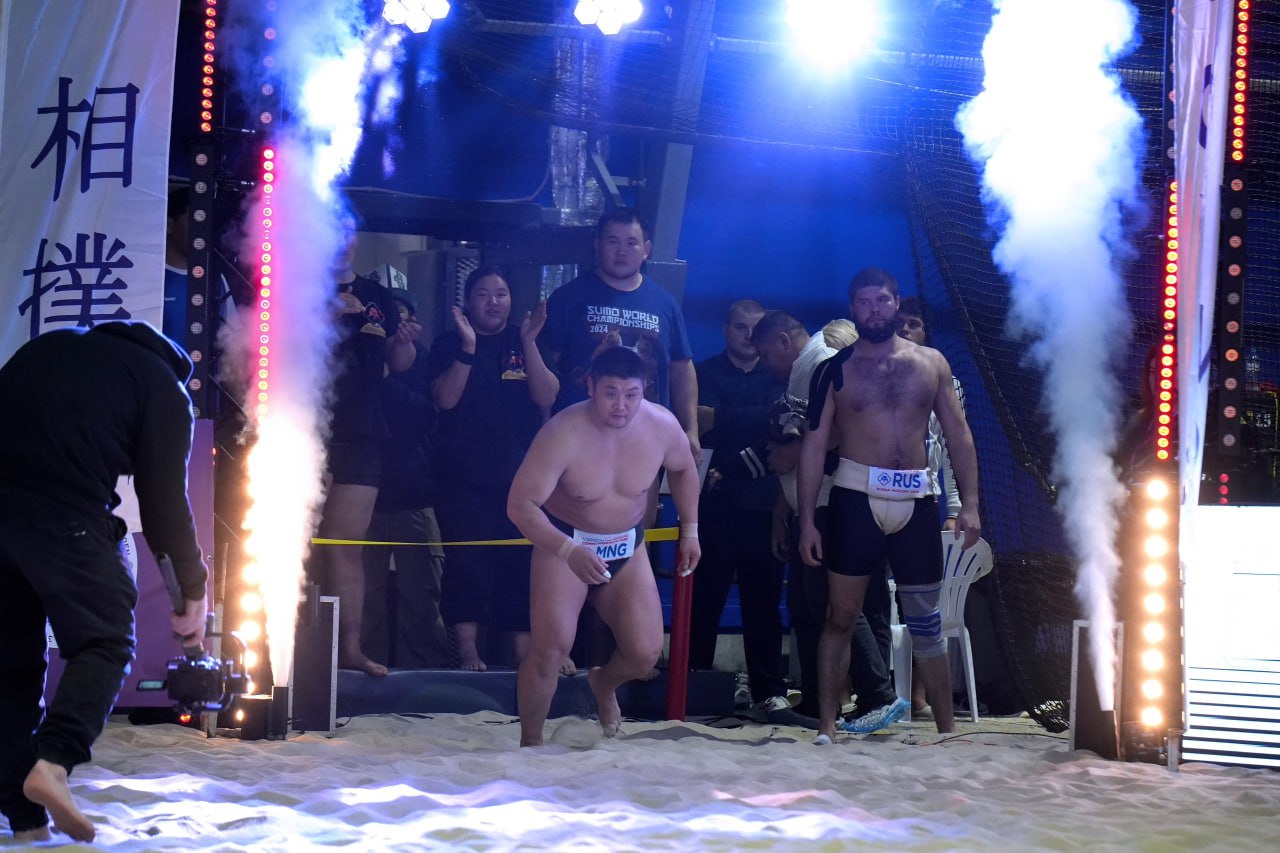 Тувинские сумотори успешно выступили на международных соревнованиях «Кубок Содружества» Тувинские сумотори успешно выступили на международных соревнованиях «Кубок Содружества»