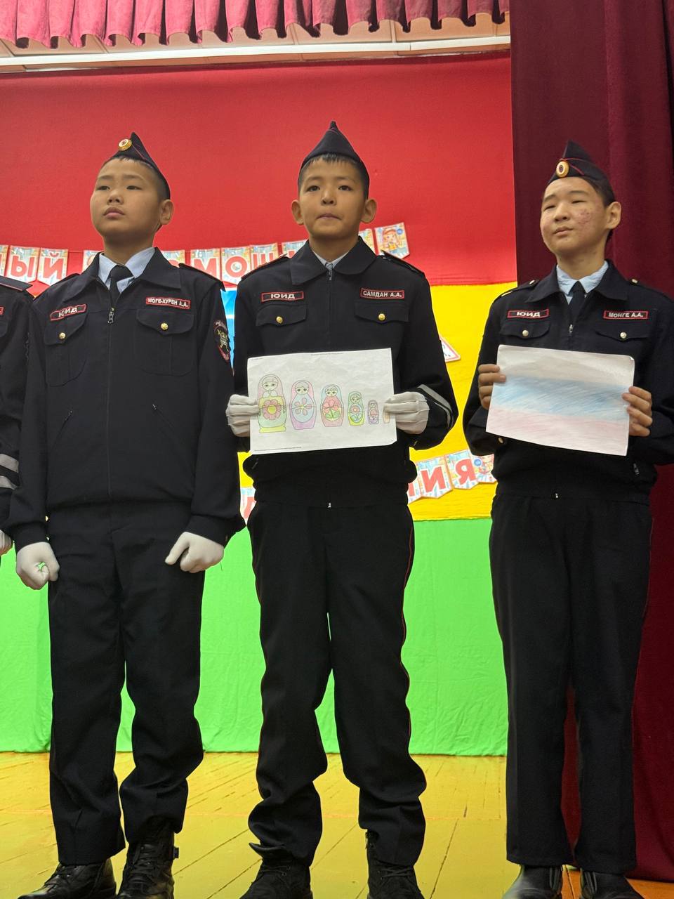 Сотрудники Госавтоинспекции приняли участие в торжественном открытии класса по изучению Правил дорожного движения Сотрудники Госавтоинспекции приняли участие в торжественном открытии класса по изучению Правил дорожного движения