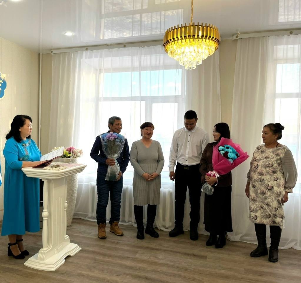 Улуг-Хем кожуунда чаа г-бле немешкен Улуг-Хем кожуунда чаа г-бле немешкен