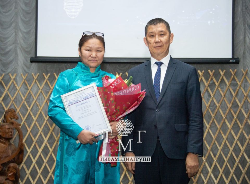 � ���� ������������ �������� 100-����� ���������� ����