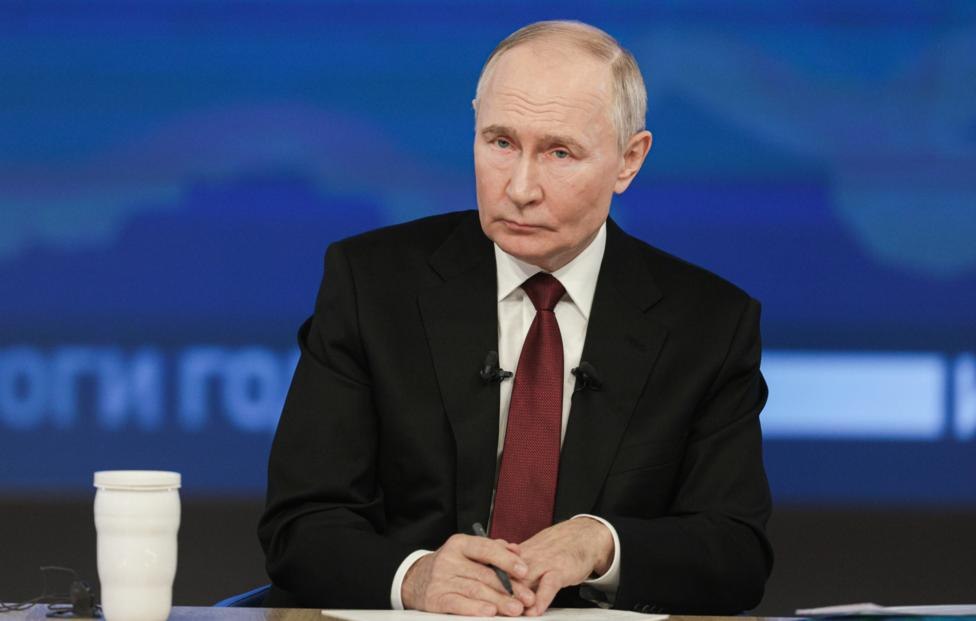 Более двух с половиной миллионов обращений поступило от граждан России на предварительную прямую линию с Президентом Владимировым Путиным, что превысило показатели прошлого года