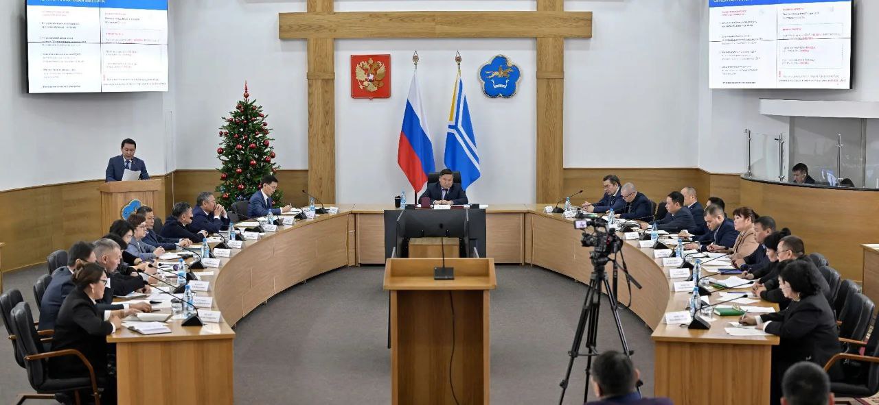 Владислав Ховалыг: «Меры поддержки семей в республике будут расширены» Владислав Ховалыг: «Меры поддержки семей в республике будут расширены»