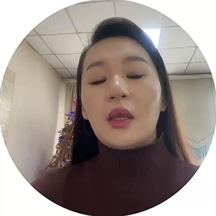 Сегодня многодетным семьям Тувы вручают детские автокресла