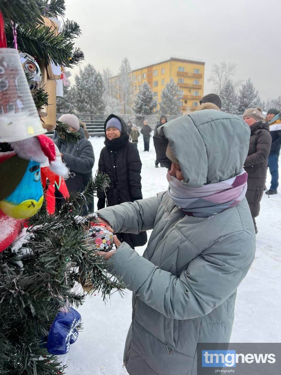 В Туве подвели итоги экологического конкурса «Ёлочная игрушка из вторсырья» В Туве подвели итоги экологического конкурса «Ёлочная игрушка из вторсырья»
