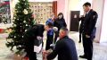 Сотрудники МВД по Республике Тыва исполняют новогодние желания детей в рамках акции «Ёлка желаний»