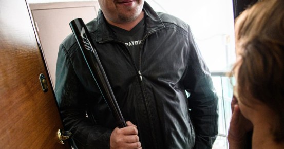 Как защитить свои права в борьбе с коллектором: куда обращаться и что делать