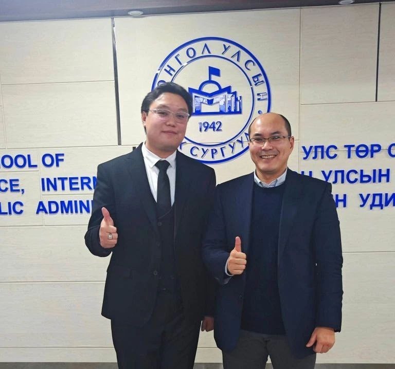 Выпускник ТувГУ защитил диссертацию о культурных основах монгольской дипломатии Выпускник ТувГУ защитил диссертацию о культурных основах монгольской дипломатии