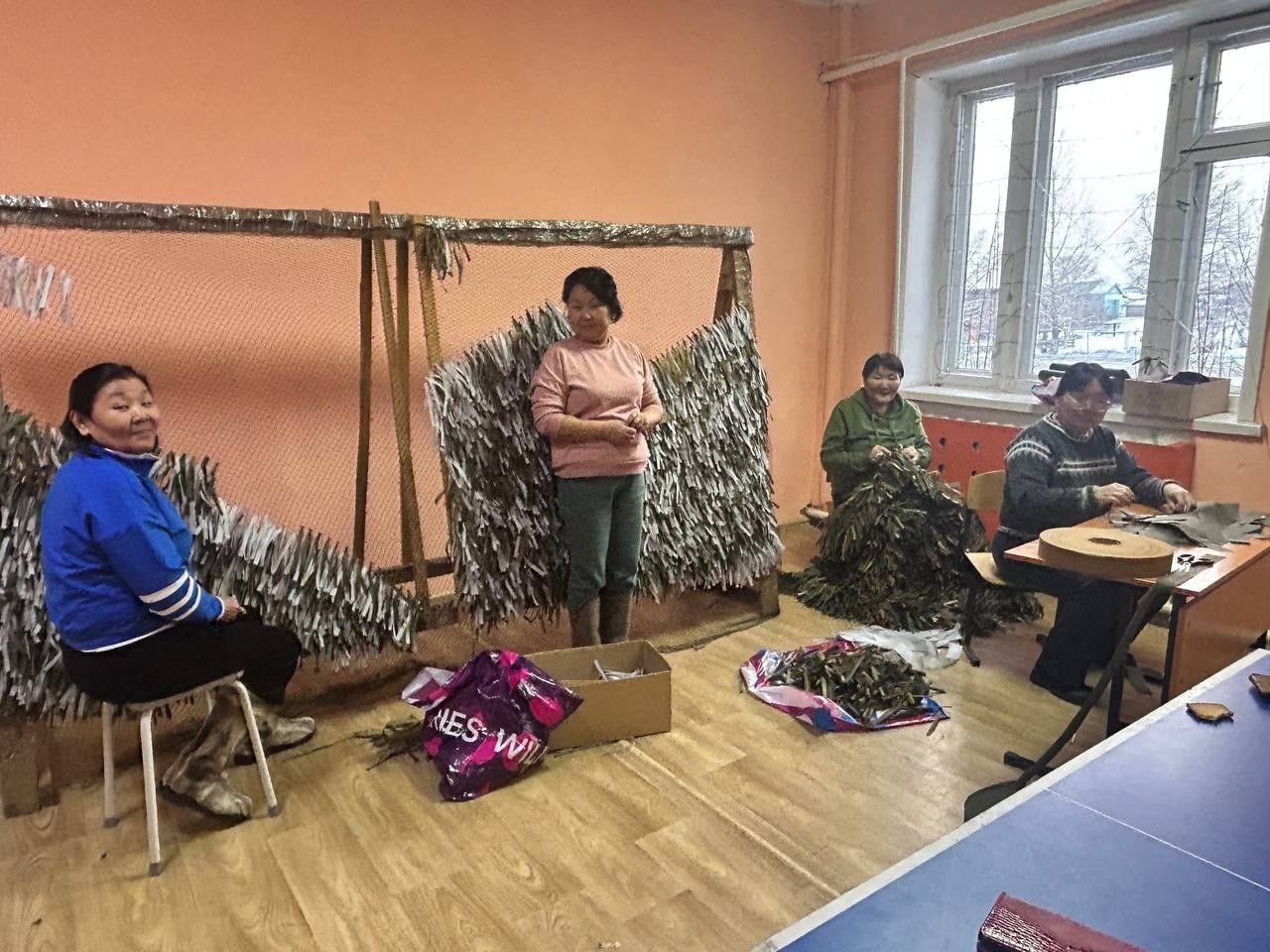 Улуг-Хем кожуунну «мгн эки турачылары» биле идепкейжилери тускай шериг операциязында киржип турар дайынчыларга чажыртынып шыптынар четкилерни кылып турарын кожуунну хй-ниити организациязы дынаткан Улуг-Хем кожуунну «мгн эки турачылары» биле идепкейжилери тускай шериг операциязында киржип турар дайынчыларга чажыртынып шыптынар четкилерни кылып турарын кожуунну хй-ниити организациязы дынаткан