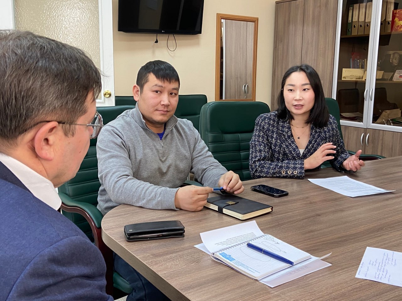 Молодежный Хурал Тувы разработал предложения по развитию туризма, предпринимательства и креативной экономики Тувы Молодежный Хурал Тувы разработал предложения по развитию туризма, предпринимательства и креативной экономики Тувы