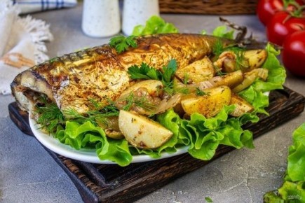 Скумбрия с картошкой в фольге: легкий способ вкусного ужина