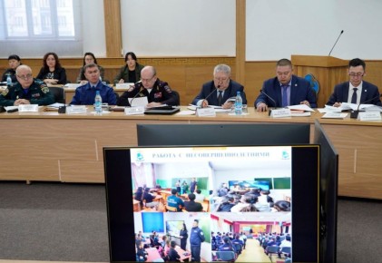 ��������� ������� ������ ������������ ��������� � �������������� ����