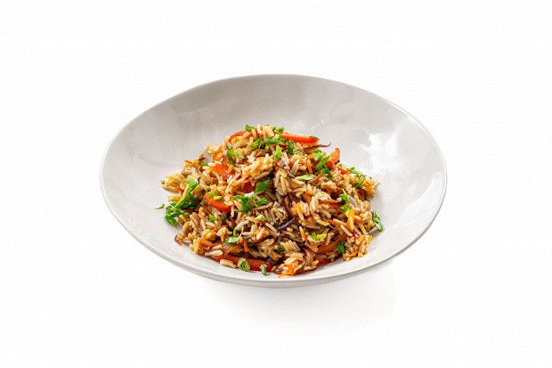 Восточная гармония в каждой ложке: постный жареный рис