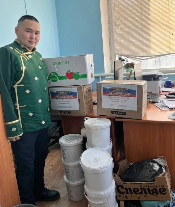 «Улусчу фронт. Бг члд тиилелгеже!» тлевилелди чорудуу-биле Тывадан тускай шериг операциязында киржип турар дайынчыларга ачы-дуза чыылдазында Ишкин сумузуну чону идепкейлиг киржип турарын чагырга чери дынаткан