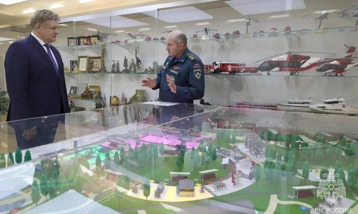 В Москве состоялась рабочая встреча главы Министерства Российской Федерации по делам гражданской обороны, чрезвычайным ситуациям и ликвидации последствий стихийных бедствий Александра Куренкова и полномочного представителя...