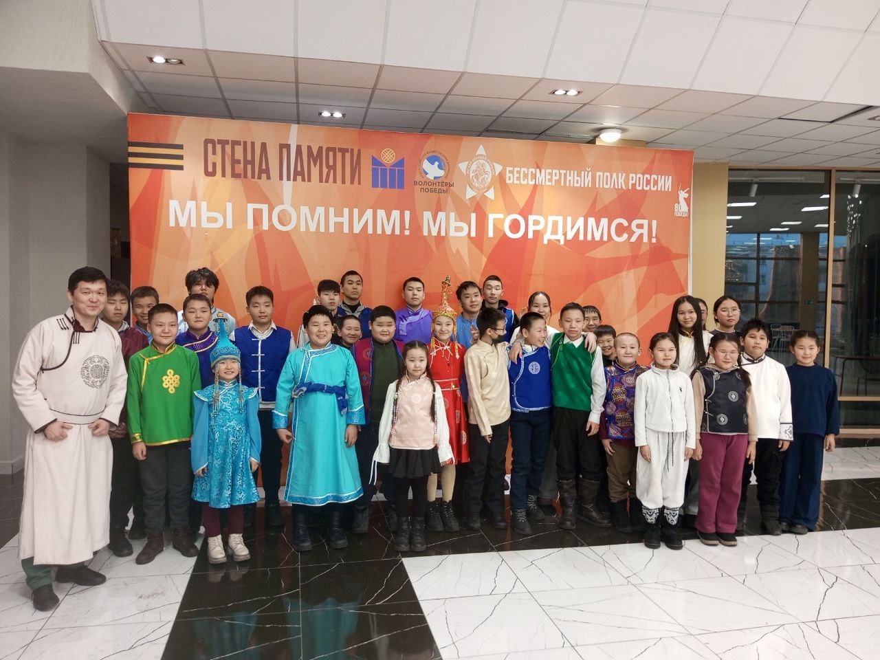 Кызыле определили сильнейших юных игроков в тувинские шахматы «Хол-шыдыраа» Кызыле определили сильнейших юных игроков в тувинские шахматы «Хол-шыдыраа»