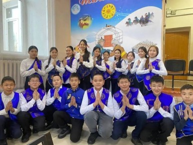 Школы Тувы активно отмечают Шагаа: от национальных игр до погружения в культуру