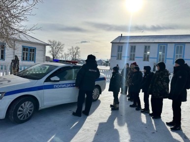 В школах Бай-Тайгинского района прошли профилактические беседы с учащимися